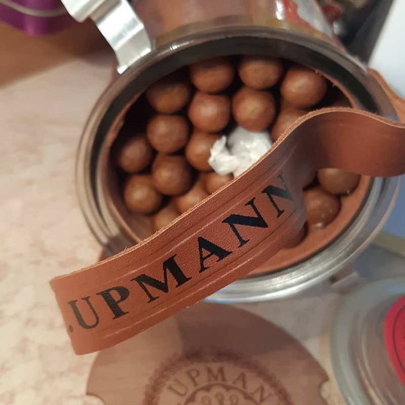 H. Upmann Noellas (25) - Image 3