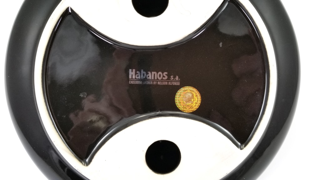 H Upmann Collectors Edition Reserva Ashtray - Image 2