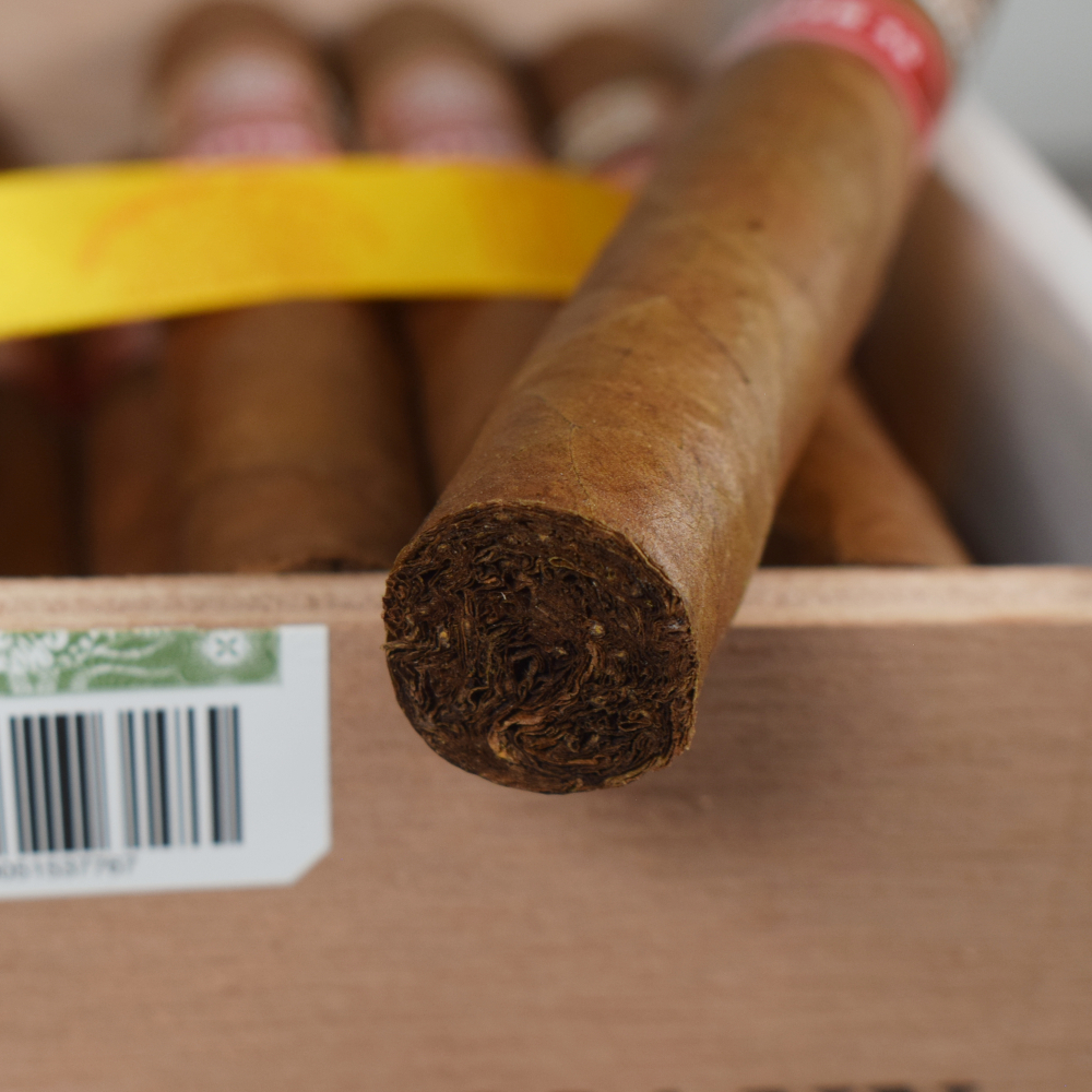 H.Upmann Magnum 46 cigars